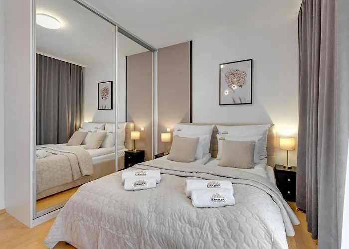 Nad Stawem By Downtown Apartments